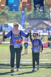 BIB: 
                            <button type="button" onclick="openModal(26788633)" class="btn btn-primary btn-sm float-right btn-popup" data-toggle="modal" data-target=".modal-high-quality">
                        <i class="fas fa-shopping-cart"></i> Add to Cart
                    </button>
                                            <button type="button" onclick="isThisMe(26788633, true)" class="btn btn-success btn-sm float-right btn-popup btn-isme hidden" data-toggle="tooltip" data-placement="bottom" title="นี่คือรูปของคุณใช่ไหม คลิกที่นี่เพื่อเอาเข้าอัลบั้ม">
                        <i class="fas fa-plus"></i> Add to album
                    </button>
                    <button type="button" onclick="isThisMe(26788633, false)" class="btn btn-warning btn-sm float-right btn-popup btn-isnotme hidden">
                        <i class="fas fa-ban"></i> Remove from album
                    </button>